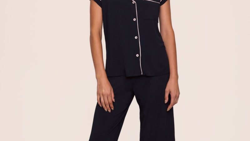 Tencel pod lupą: szczegóły materiału i różnice w strukturze włókien wełny oraz kaszmiru